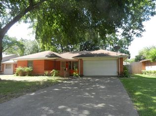 424 Rorary Dr, Richardson, TX 75081
