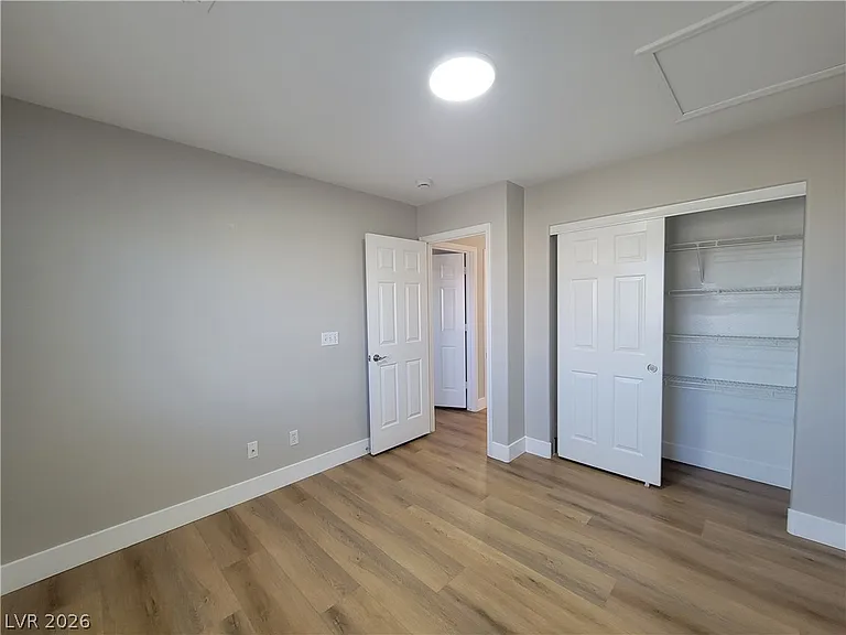 1476 Morning Crescent St — Photo 35