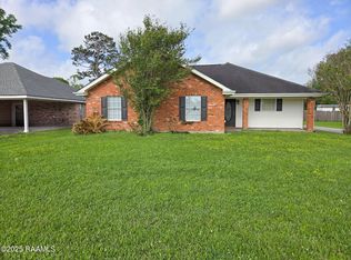309 Cheyenne Cir, Scott, LA 70583