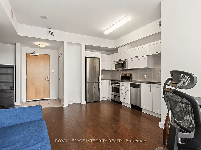 40 Nepean St #2102 — Photo 18