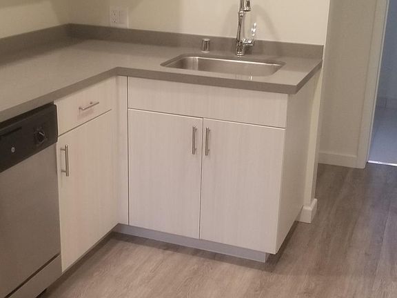 2nd image of 1660 Ocean Ave #302