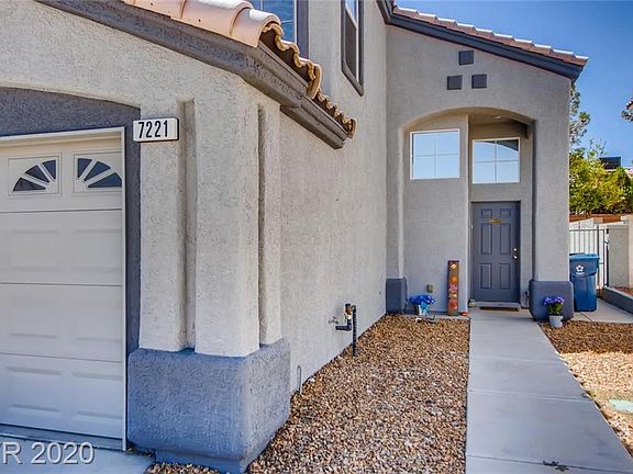3rd image of 7221 Old Mission Dr