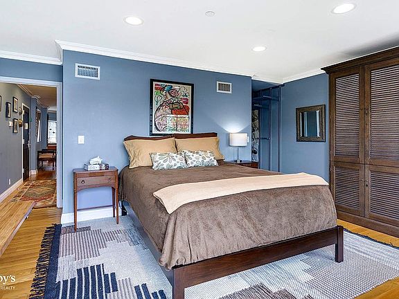 3rd image of 81 Hudson Ave #4A