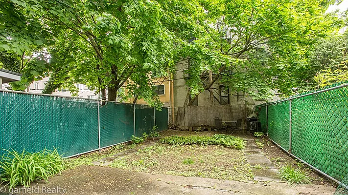 Rented by Garfield Realty  | media 20