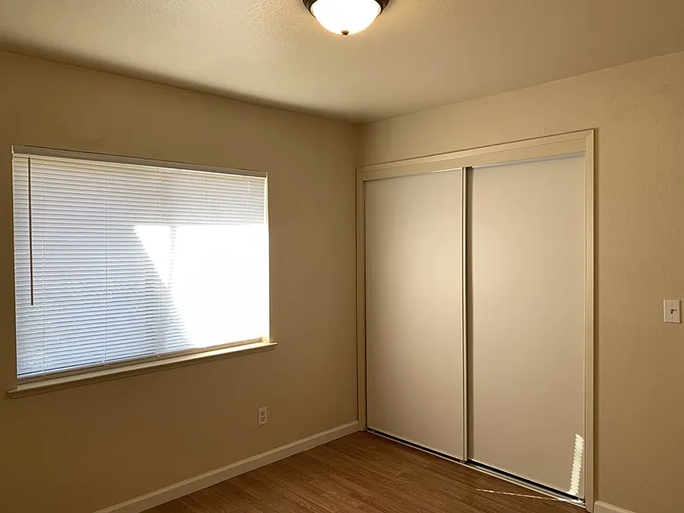 20290 Jamestown Rd #2 — Photo 5