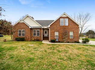 206 Peachtree St, White House, TN 37188