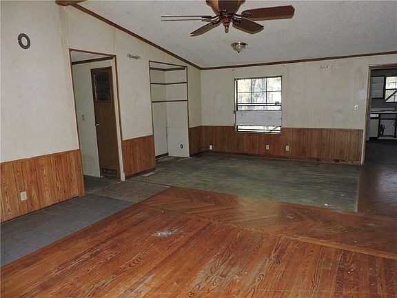 4th image of 148 Fairhill Ln