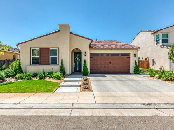 994 Groveland Ave W, Madera, CA 93636