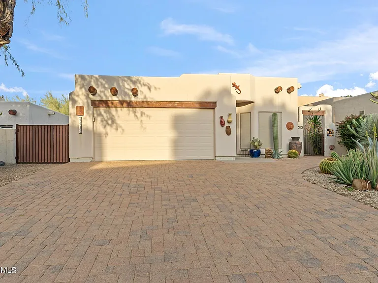 6016 E Rancho Manana Blvd — Photo 34