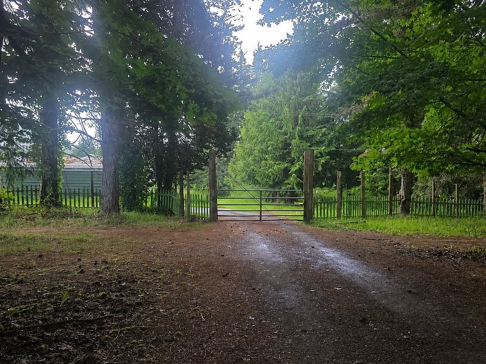 1st image of 69865 Walker Rd