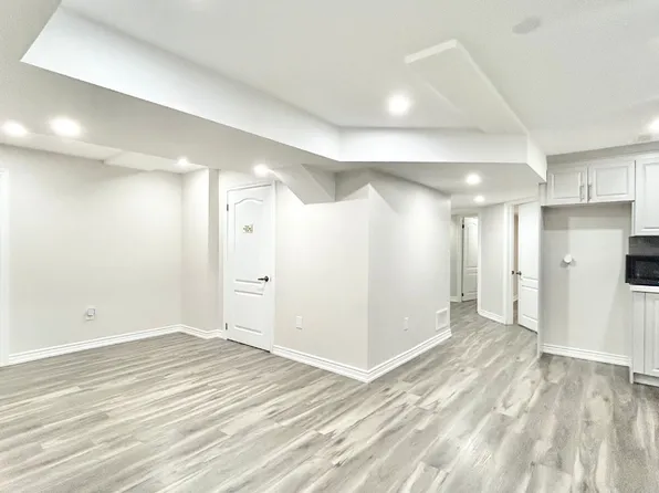 16 Hawtrey Rd #2, Brampton, ON L7A 5A8