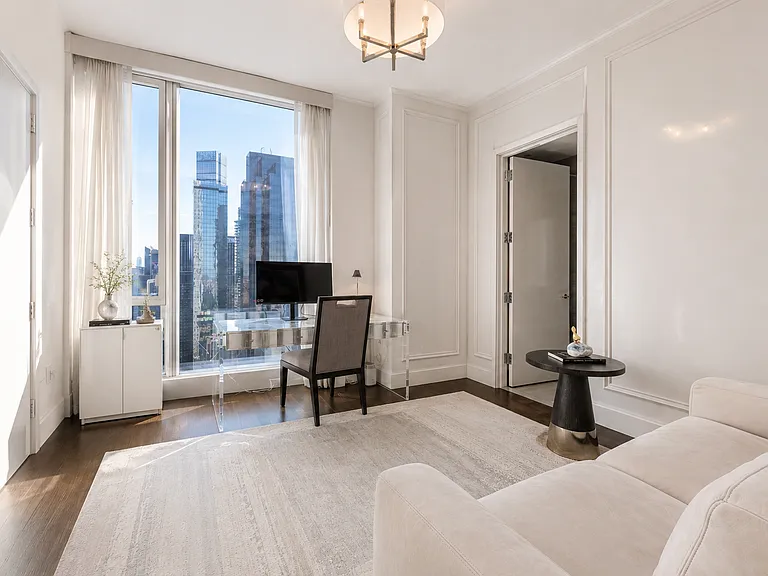 217 W 57th St #47A — Photo 10