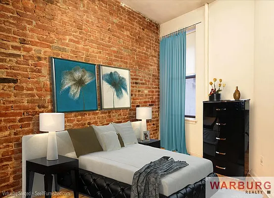 Sold by Warburg | media 19