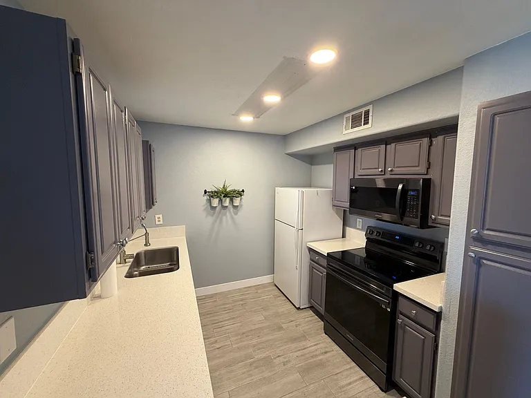 555 E Silverado Ranch Blvd #1020 — Photo 8