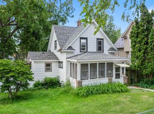 1080 Cook Ave E, Saint Paul, MN 55106
