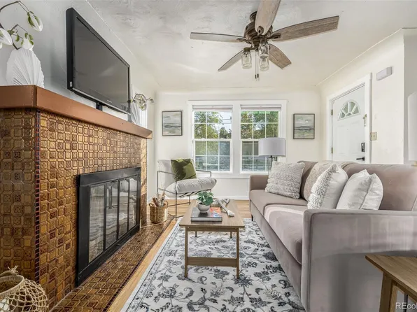7121 W 52nd Avenue, Arvada, CO 80002