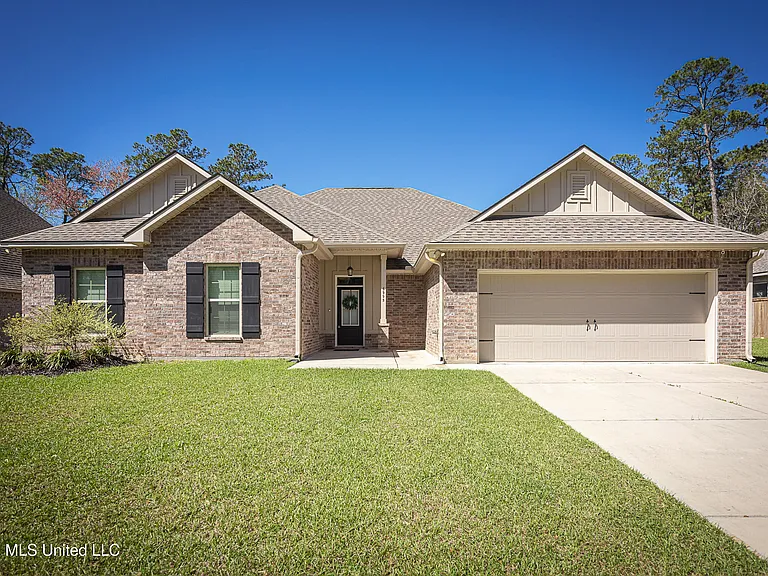 6995 Osprey Dr — Photo 2