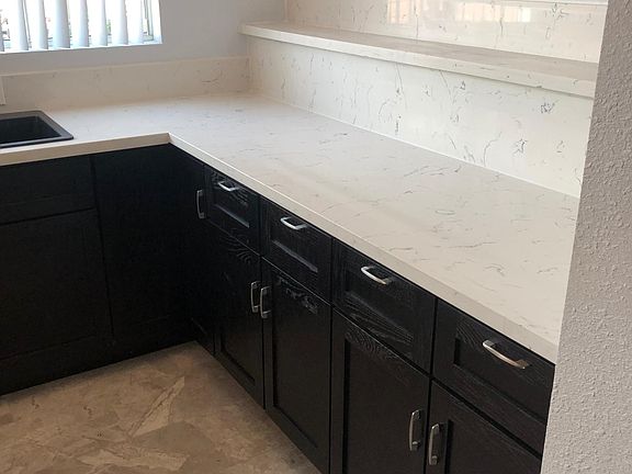 4th image of 8794 Murietta Ave
