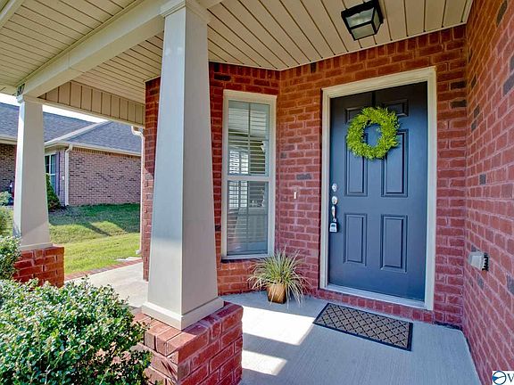 3rd image of 6817 Wintercrest Way SE