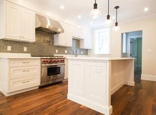 44 Dwight St #1, Brookline, MA 02446