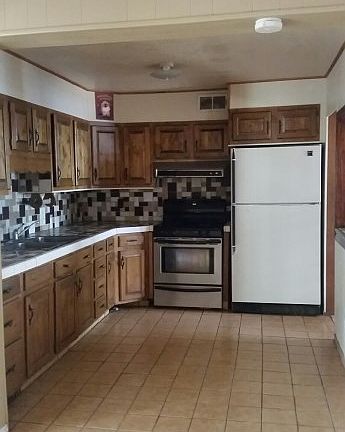 3rd image of 8312 Mount Scott Dr