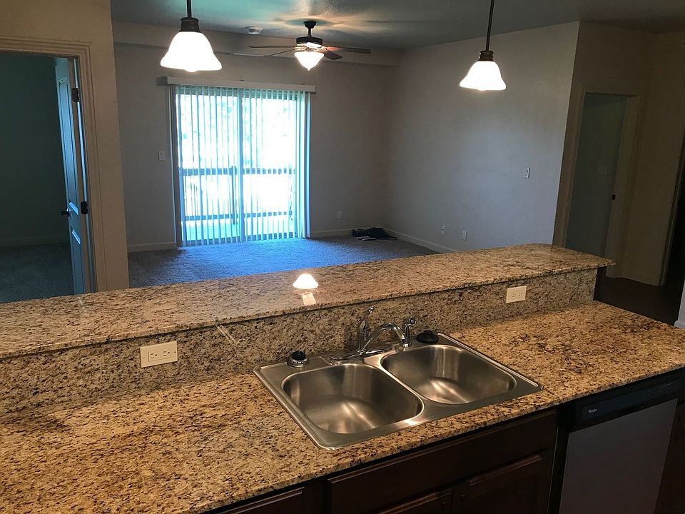 1st image of 2724 Bobcat Dr Unit 201