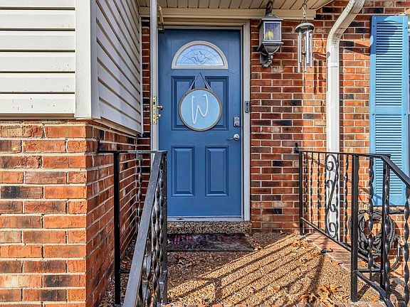 4th image of 109 Coastal Ct E