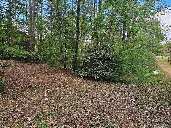 2nd image of Glenn Dr