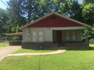 511 E Hickory St, Hope, AR 71801