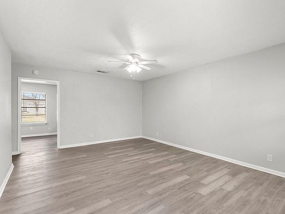5th image of 7938 Snowden St