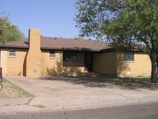 1st image of 4110 Harlowe Dr