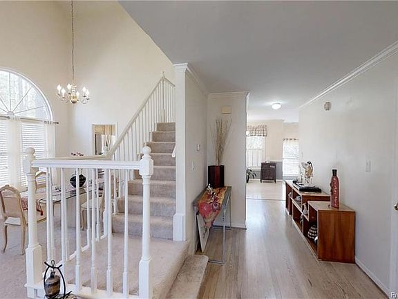 5th image of 3016 E Brittington