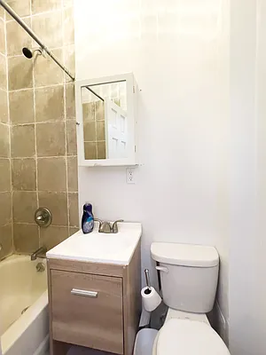 Rented by City Connections Realty | media 12