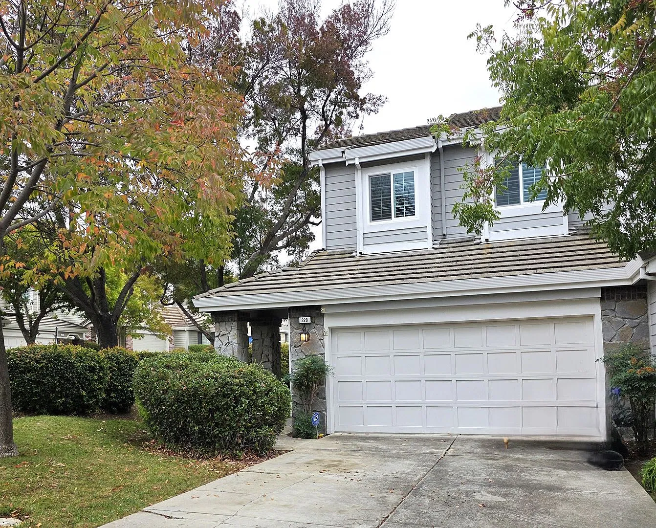 Beautiful, Easy Living in 3bd/2.5ba in Clayton's Black Diamond — Photo 1