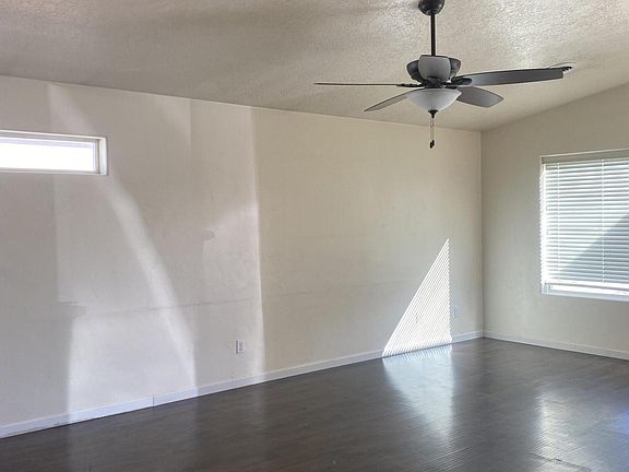 4th image of 803 Mirabel St