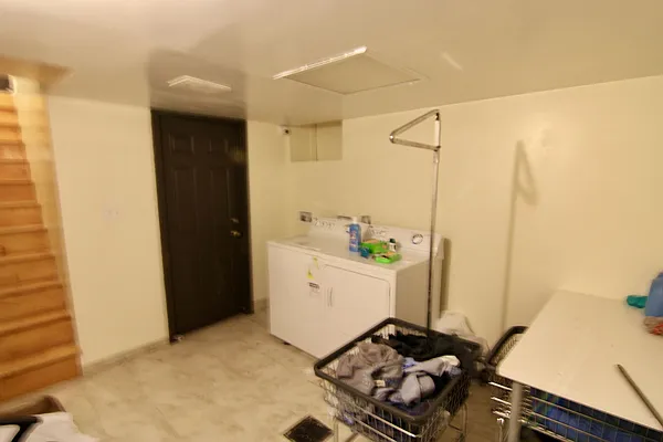 Rented by Lucky Apt Inc | media 21