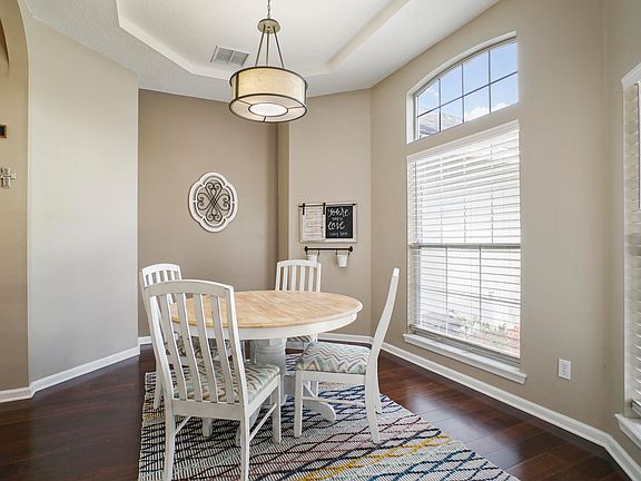 4th image of 1558 Shelter Cove Dr