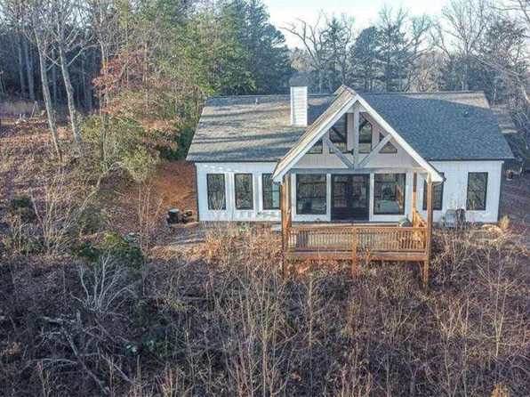 1335 Daybreak Rd, Cleveland, GA 30528