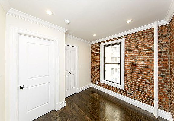 5th image of 317 2nd Ave APT 4