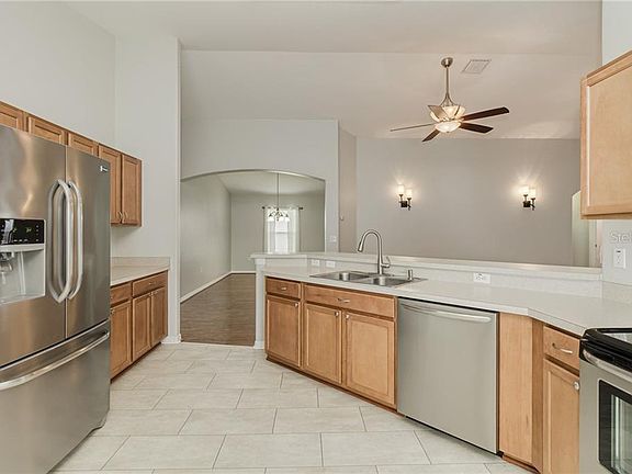 3rd image of 4686 Harts Brook Ln