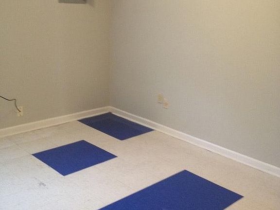 3rd image of 101 Belfast St APT A