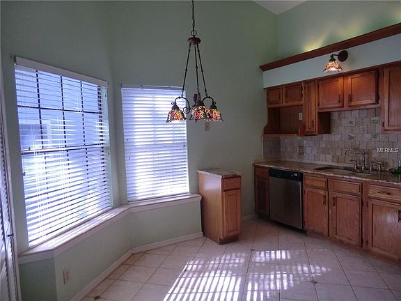 5th image of 5681 S Lake Burkett Ln