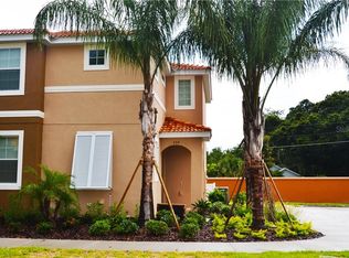 750 Las Fuentes Dr, Kissimmee, FL 34746