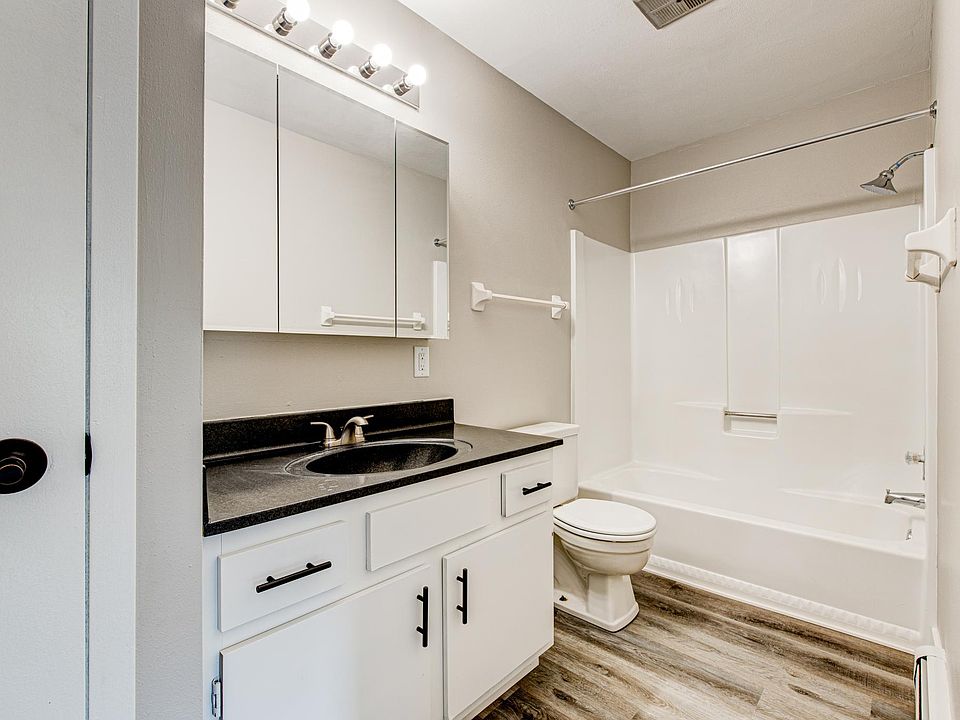 324 Tyrrell Ct 1, Delavan, WI 53115 Zillow