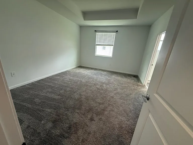 7621 Danube Rd — Photo 12