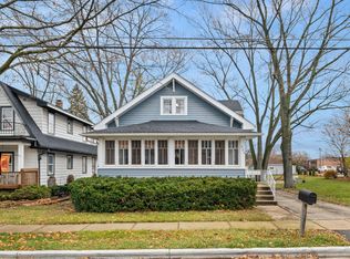 225 N State St, Addison, IL 60101