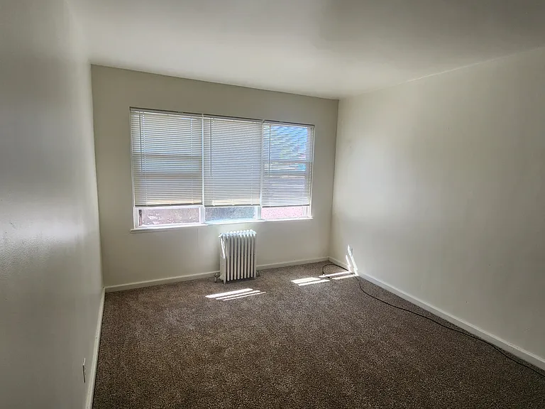 337 S Townsend Ave #D — Photo 15