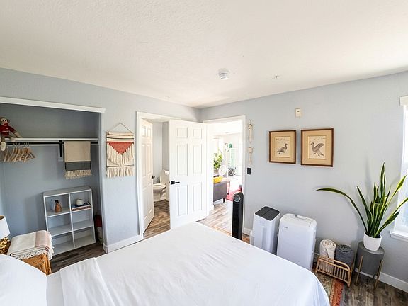 Guest Room/2nd Bedroom