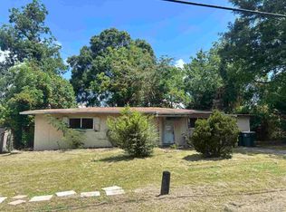 5040 W Fairfield Dr, Pensacola, FL 32506