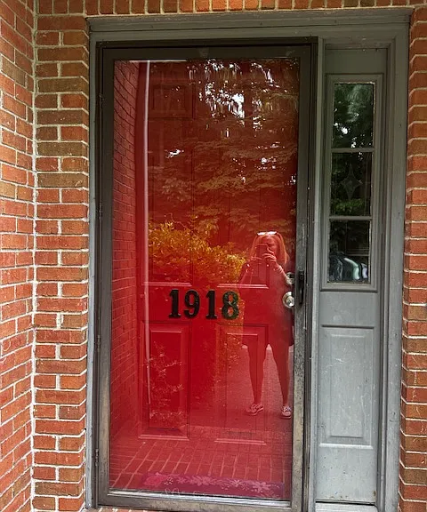 1918 Meadowbrook Cir #1918 — Photo 1